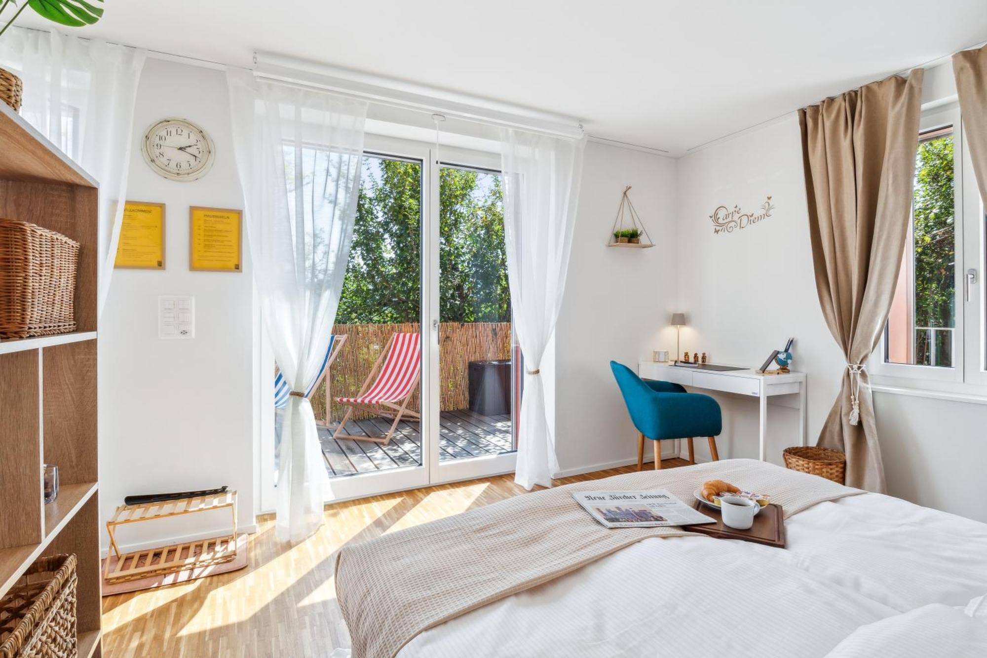 Business I Family Apartment I 1-4 Personen - Aare Blick, Nahe Altstadt I Beamer - 99" Leinwand I Terrassen Lounge Und Parkplatz 布鲁格 外观 照片